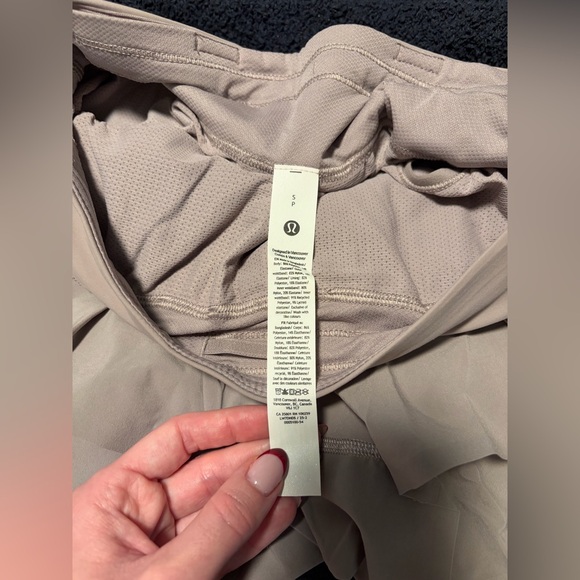 Lululemon Fast and Free High-Rise Classic-Fit Split Short 3” in Mauve Gray - Picture 12 of 12
